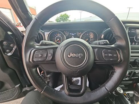 Used 2022 Jeep Wrangler Sport AWD/4WD image 36
