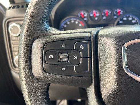 Used 2024 GMC Sierra 2500 Pro w/ Convenience Package image 38