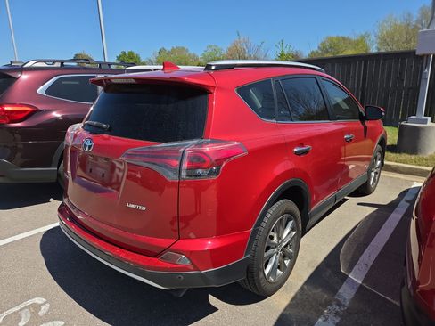 Used 2016 Toyota RAV4 Limited image 7