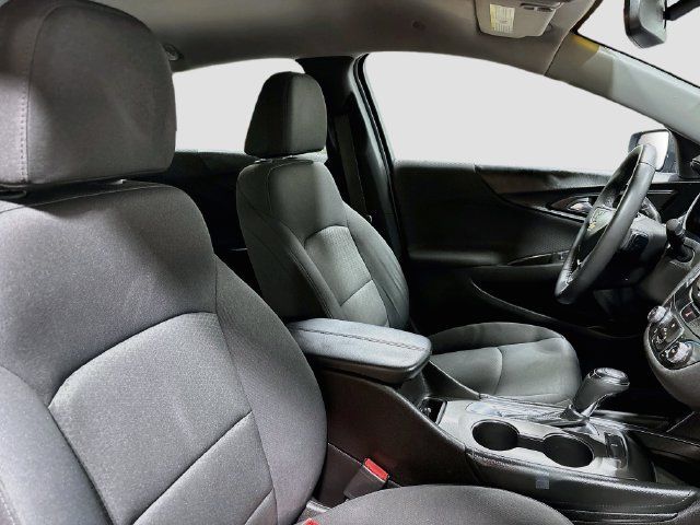 Used 2016 Chevrolet Malibu LT FWD image 21