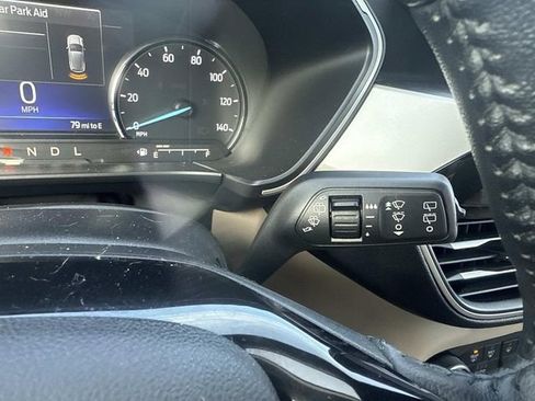 Used 2021 Ford Escape SEL image 32