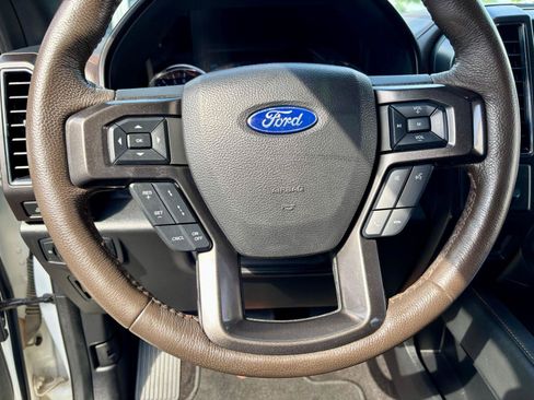Used 2021 Ford Expedition Max King Ranch AWD/4WD image 17
