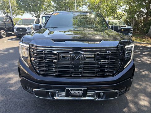 Used 2024 GMC Sierra 1500 Denali Ultimate AWD/4WD image 3