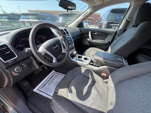 Used 2009 GMC Acadia SLE FWD image 15