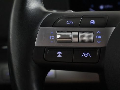 Certified 2024 Hyundai Kona Limited AWD/4WD image 42