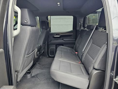 Used 2022 Chevrolet Silverado 1500 RST AWD/4WD image 16