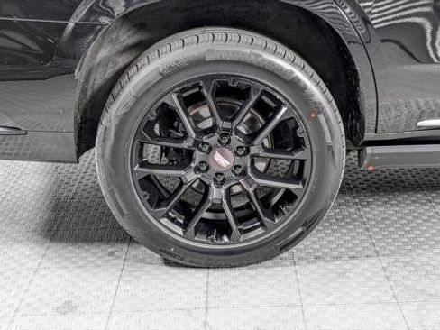 Used 2021 Cadillac Escalade Premium Luxury Platinum AWD/4WD image 35