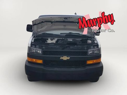 Used 2021 Chevrolet Express 2500 w/ Driver Convenience Package RWD image 5