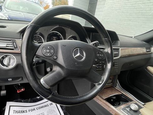 Used 2012 Mercedes-Benz E 350 4MATIC Sedan image 20