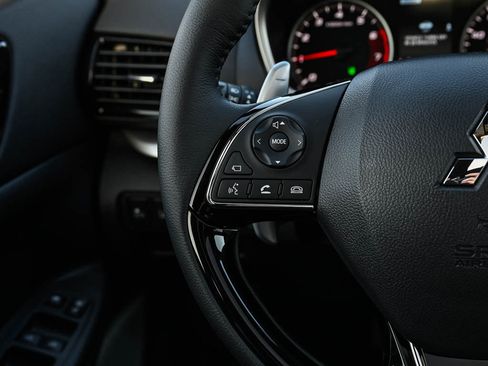 New 2026 Mitsubishi Eclipse Cross SEL image 21