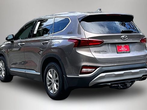 Used 2020 Hyundai Santa Fe SEL FWD image 4