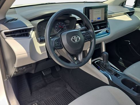 Used 2023 Toyota Corolla Cross L FWD image 15