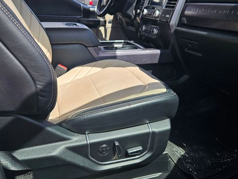 Used 2020 Ford F350 Limited image 30