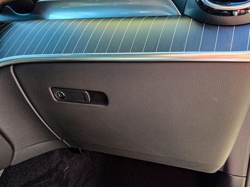 New 2026 Mercedes-Benz GLC 300 4MATIC image 37