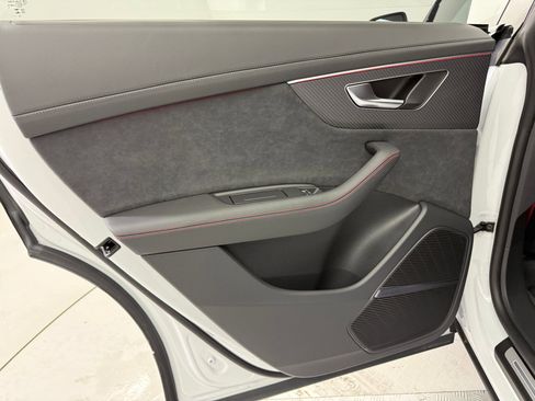 New 2026 Audi Q8 Prestige image 25