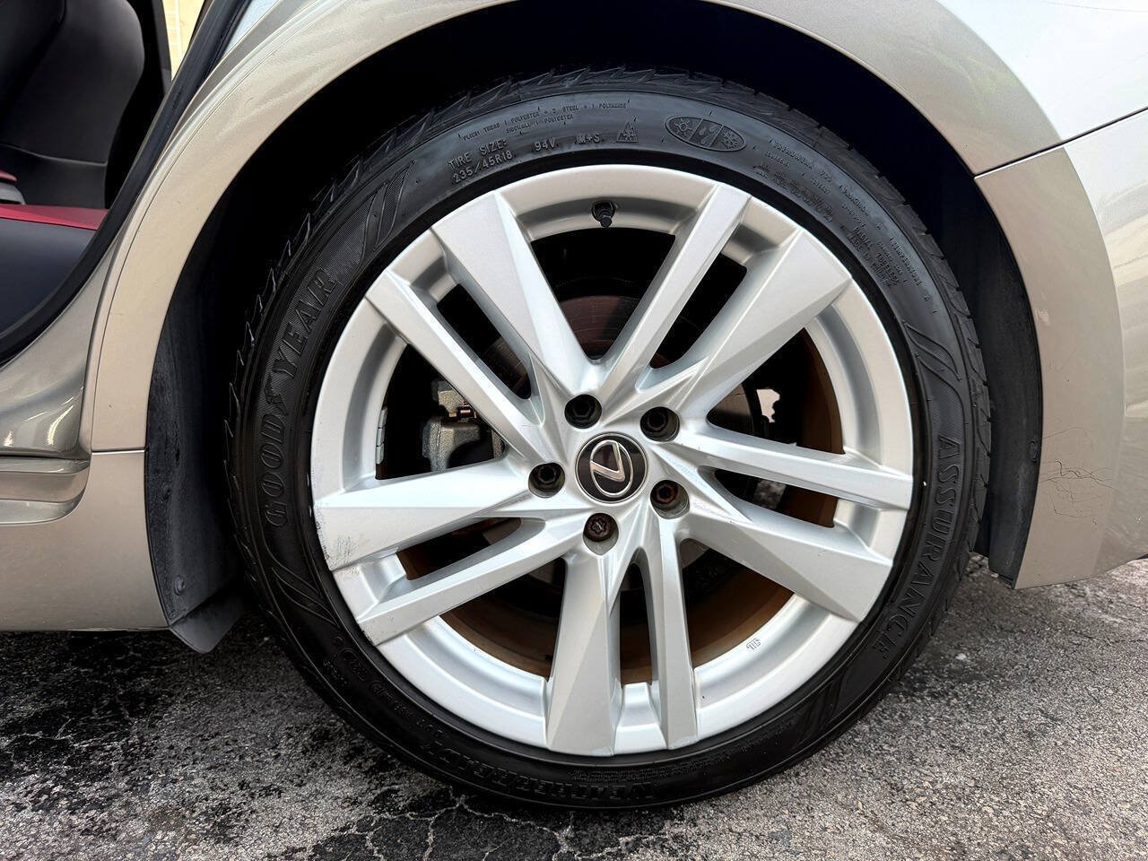 Used 2023 Lexus IS 300 w/ Comfort Package RWD image 44