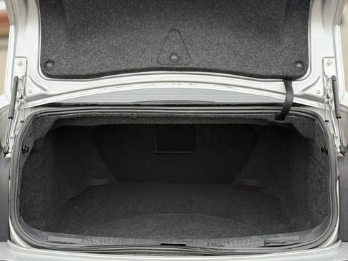 Used 2010 Cadillac CTS Luxury image 27