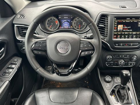 Used 2023 Jeep Cherokee Altitude Lux image 14