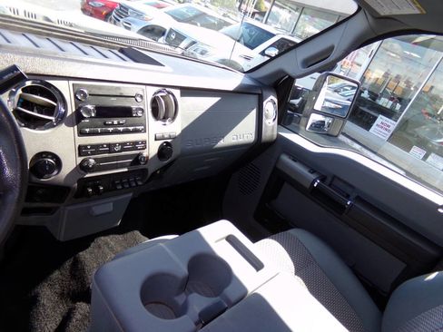 Used 2012 Ford F250 XLT image 63