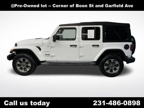 Used 2018 Jeep Wrangler Unlimited Sahara w/ Cold Weather Group image 2