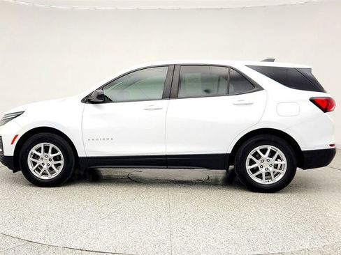 Used 2023 Chevrolet Equinox LS w/ LS Convenience Package FWD image 8