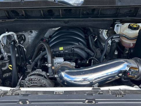 Used 2021 Chevrolet Silverado 1500 RST w/ Convenience Package II AWD/4WD image 12