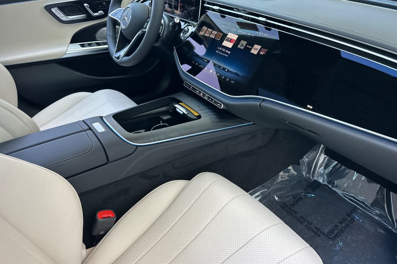 New 2027 Mercedes-Benz GLC 300 image 14