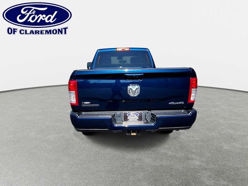 Used 2024 RAM 2500 Big Horn w/ Sport Appearance Package AWD/4WD image 7