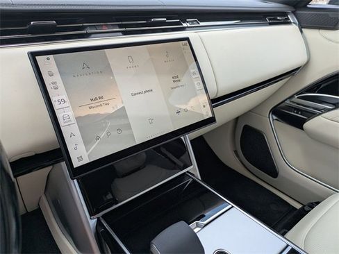 New 2025 Land Rover Range Rover Long Wheelbase Autobiography image 11