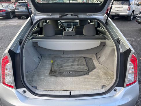 Used 2013 Toyota Prius Three image 29