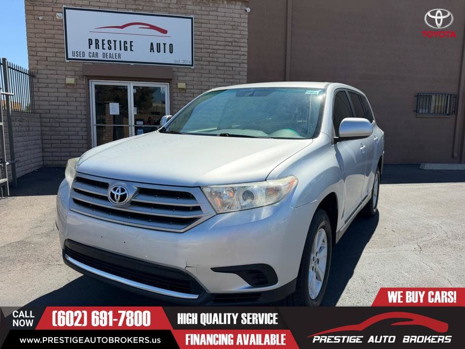 Used 2013 Toyota Highlander FWD image 5