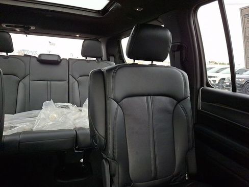 New 2026 Jeep Grand Wagoneer Limited w/ Premium Group II AWD/4WD image 15