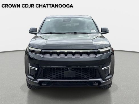 New 2026 Jeep Grand Wagoneer Limited AWD/4WD image 9