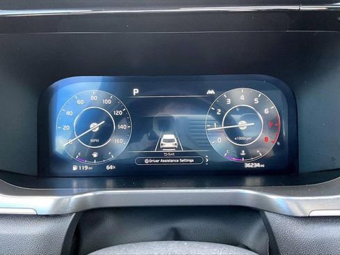 Used 2023 Kia Sorento SX image 12