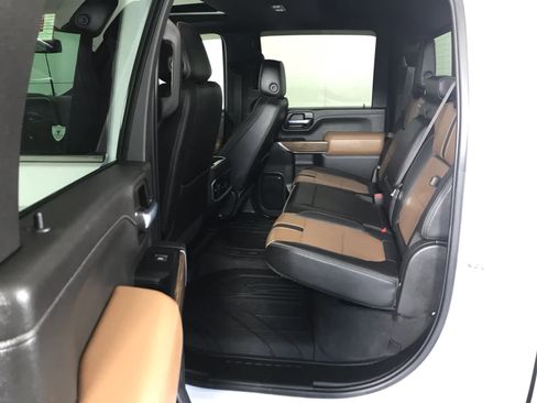 Used 2022 Chevrolet Silverado 2500 High Country w/ Safety Package II image 26