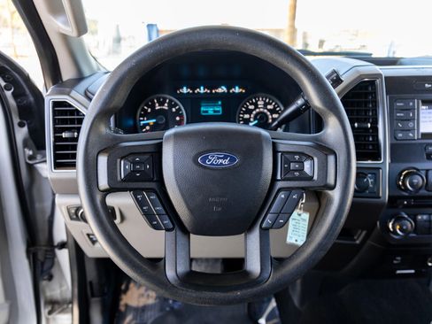 Used 2018 Ford F150 XLT AWD/4WD image 22