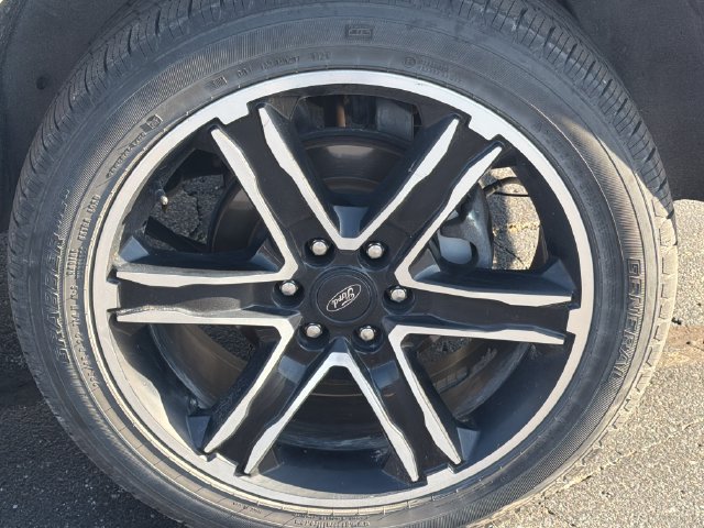Used 2021 Ford Expedition Max Limited AWD/4WD image 15