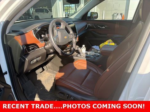 Used 2020 Chevrolet Traverse High Country image 3