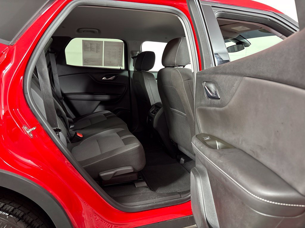 Used 2023 Chevrolet Blazer LT FWD image 9