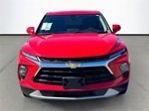 Used 2023 Chevrolet Blazer LT image 4