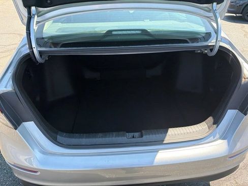 Used 2024 Honda Accord LX image 10