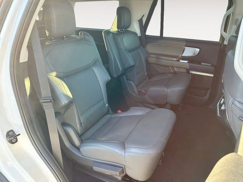 New 2026 Ford Expedition Active AWD/4WD image 24
