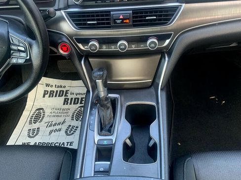Used 2019 Honda Accord LX image 11