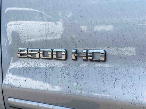 Used 2017 Chevrolet Silverado 2500 LT w/ LT Convenience Package AWD/4WD image 12