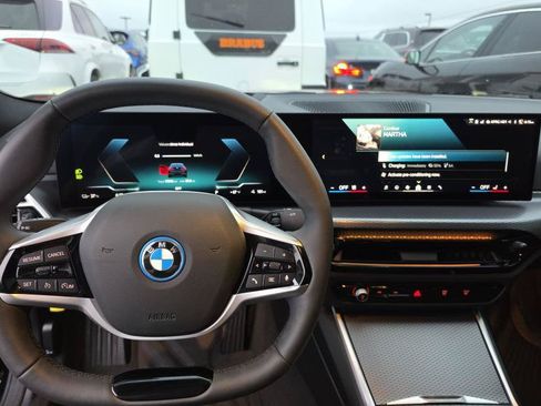 Used 2025 BMW i4 eDrive40 w/ Premium Package RWD image 10