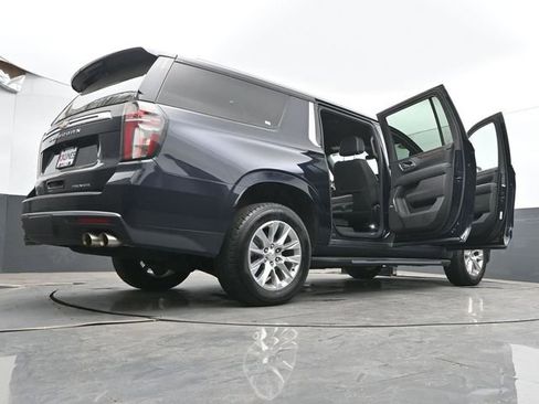 Used 2023 Chevrolet Suburban Premier AWD/4WD image 77