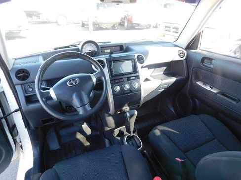 Used 2006 Scion xB image 15