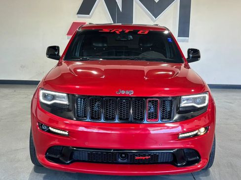 Used 2014 Jeep Grand Cherokee SRT8 w/ Luxury Group II AWD/4WD image 3