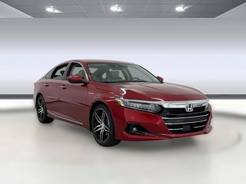 Used 2021 Honda Accord Touring image 7