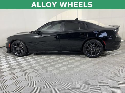 Used 2023 Dodge Charger R/T w/ Blacktop Package image 4